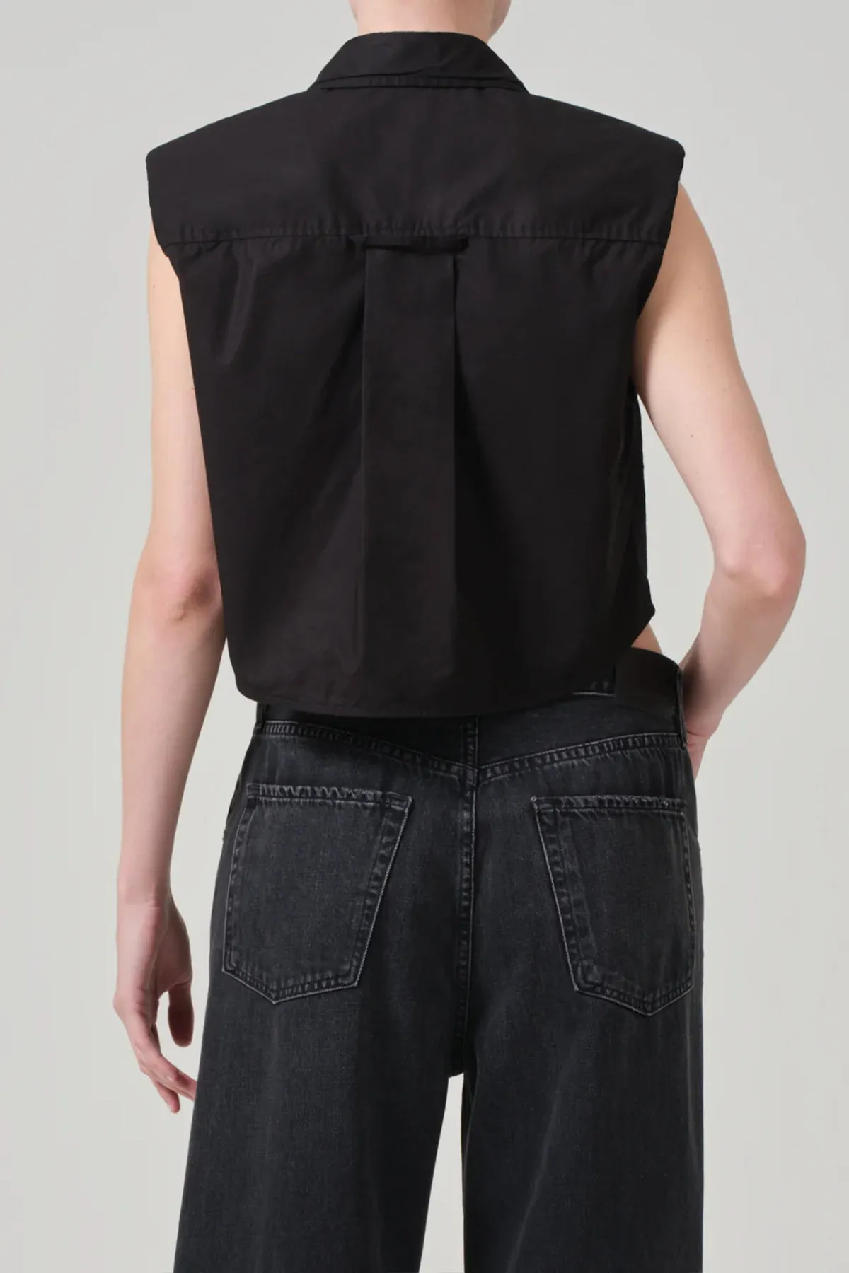 Anders Sleeveless With Shoulder Pads in Black