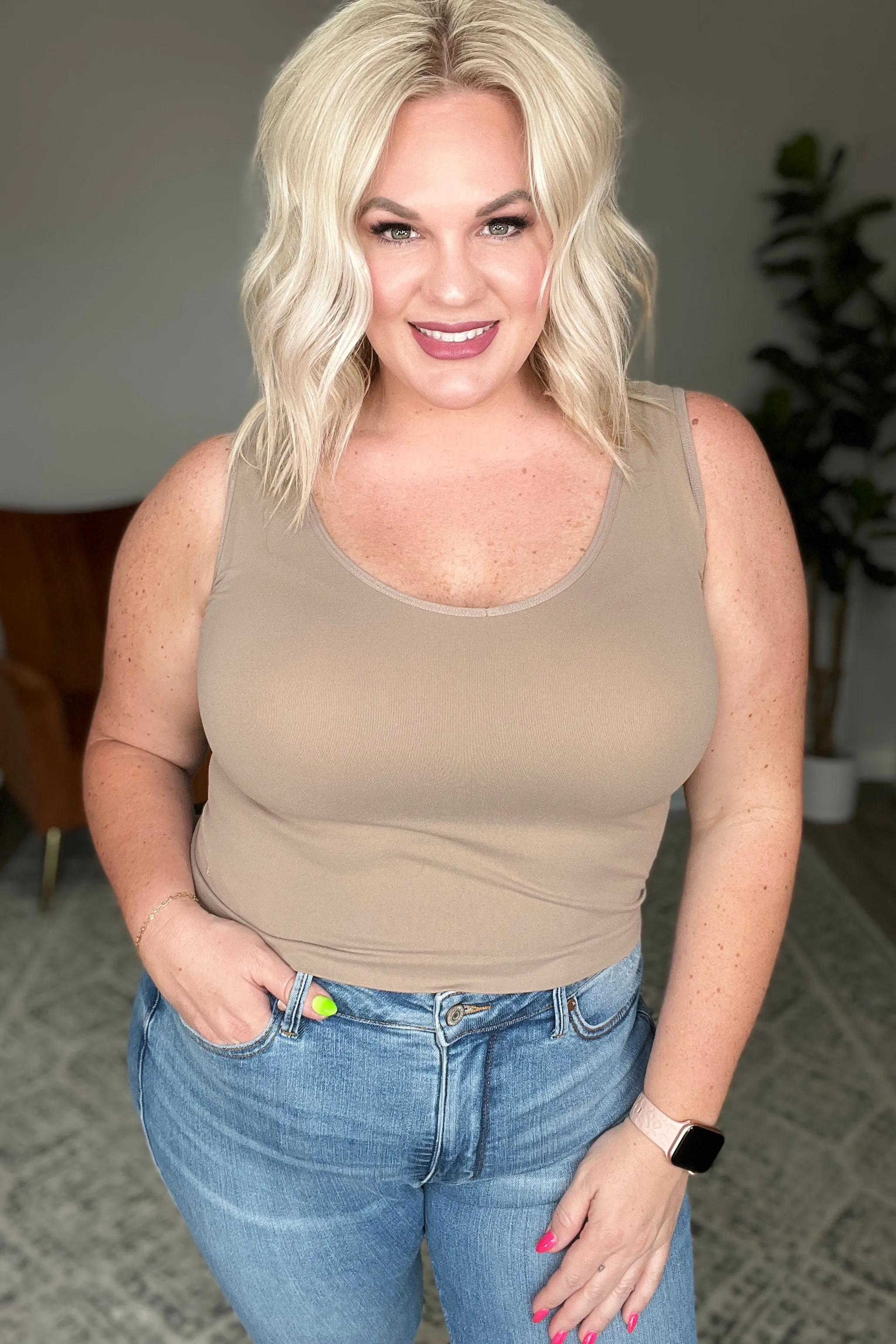 Carefree Seamless Reversible Tank in Light Mocha