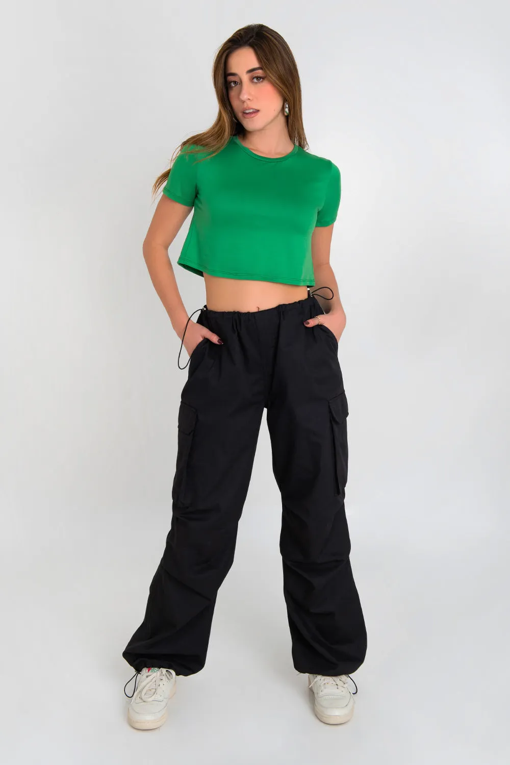 Crop top manga corta