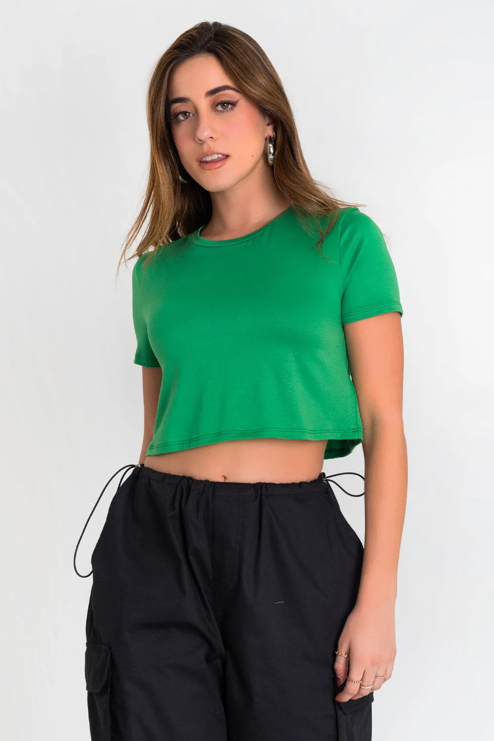 Crop top manga corta