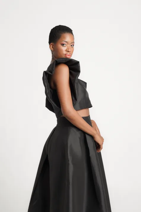 Frida Black Cropped Top