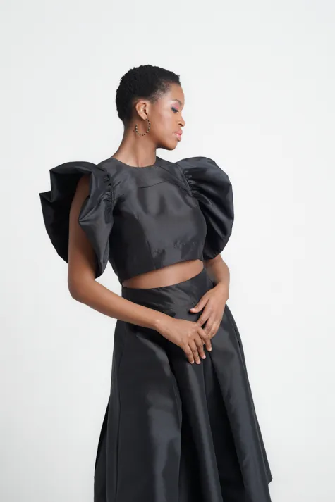 Frida Black Cropped Top