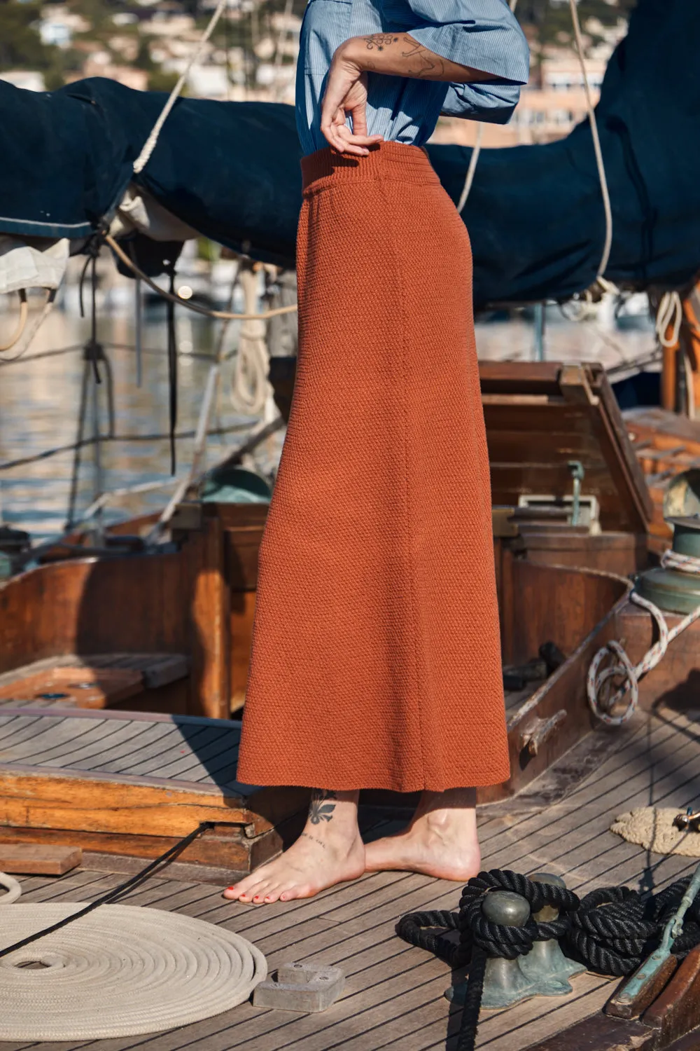 GILDA Long Skirt in Organic Cotton - Earth Red