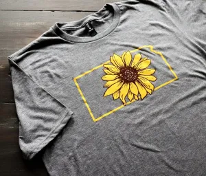Kansas Sunflower Girl - Grey