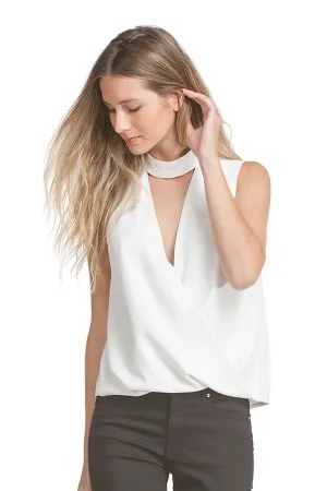 Nicole Sleeveless Wide Tab Sig | Ivory