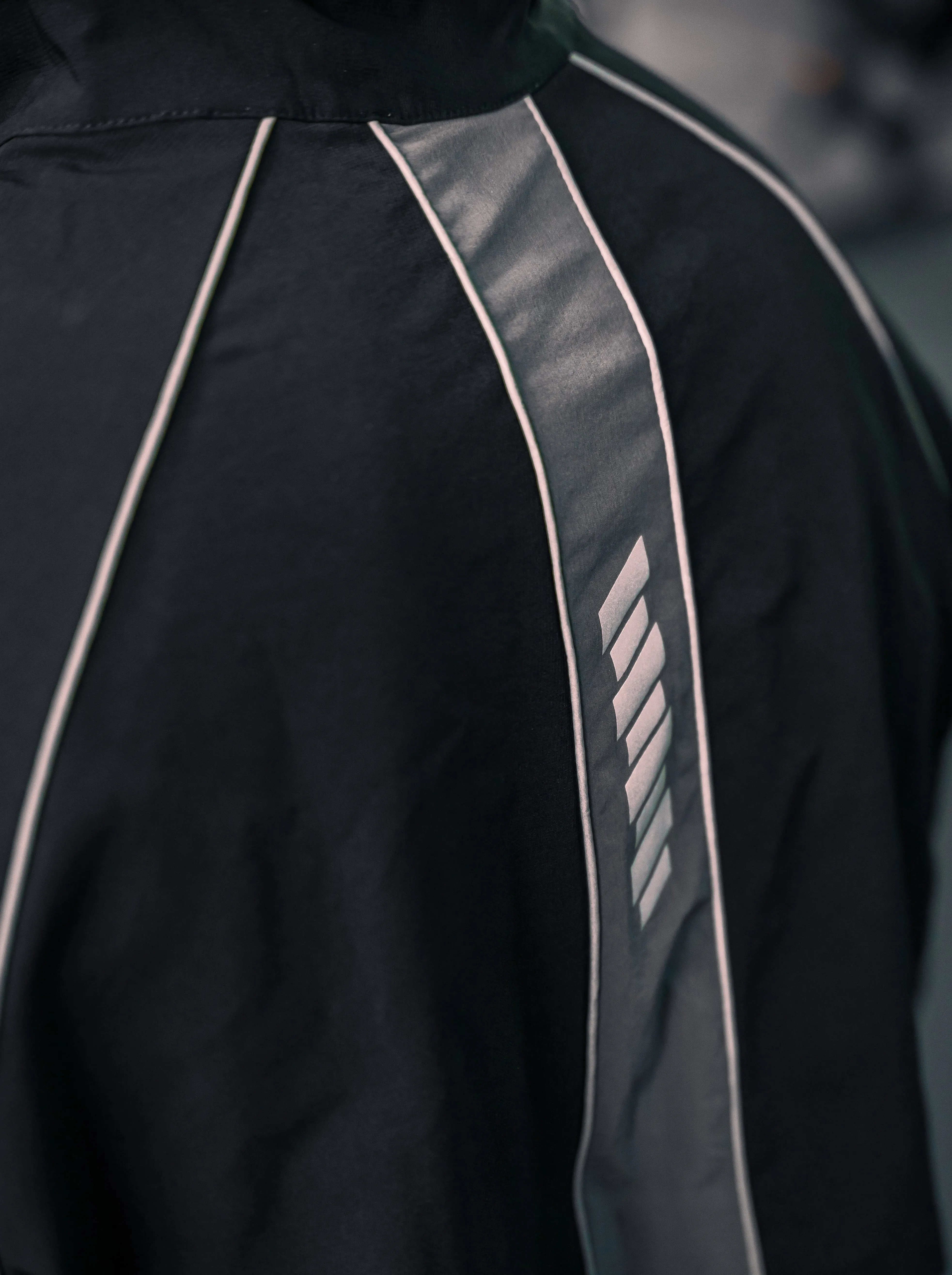 Oversized ULTRA-FLEX Quarter Zip Jacket [Reflective]