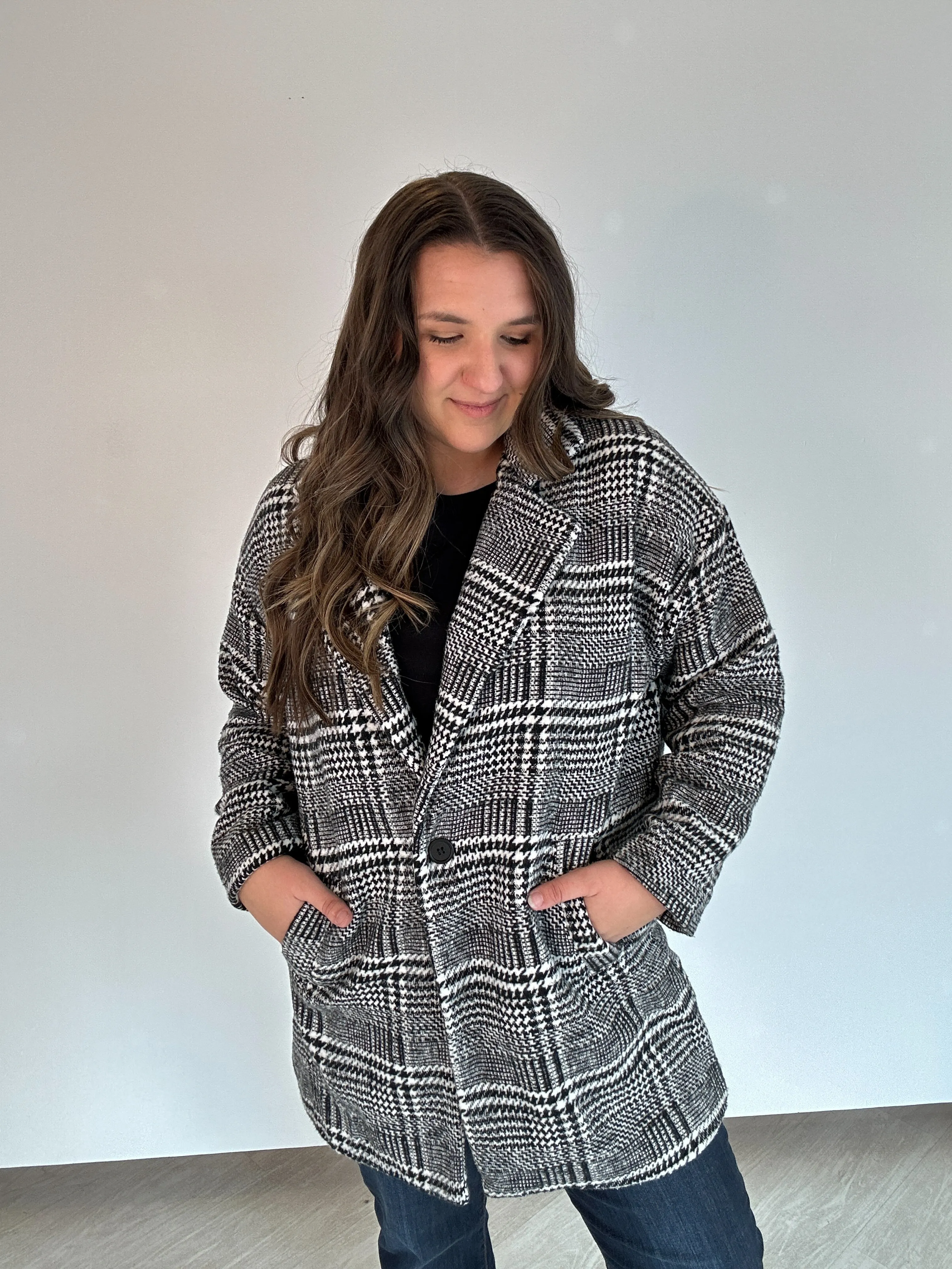 Plaid Oversized Coat {Black}