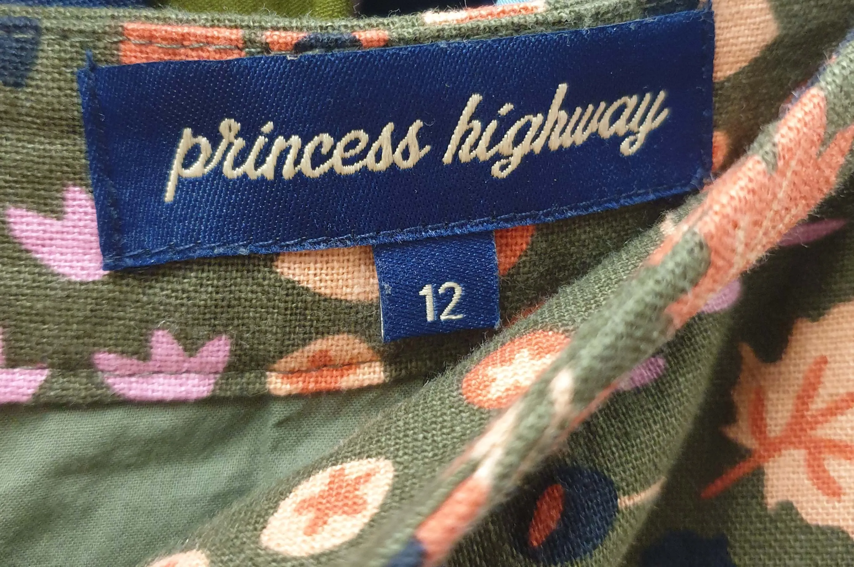 Princess Highway autumnal print skirt size 12