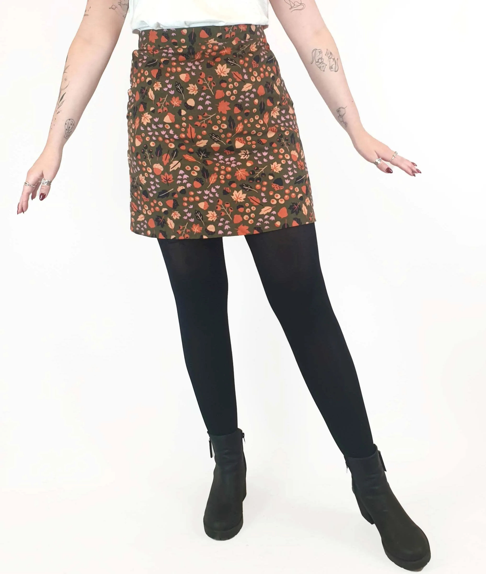 Princess Highway autumnal print skirt size 12