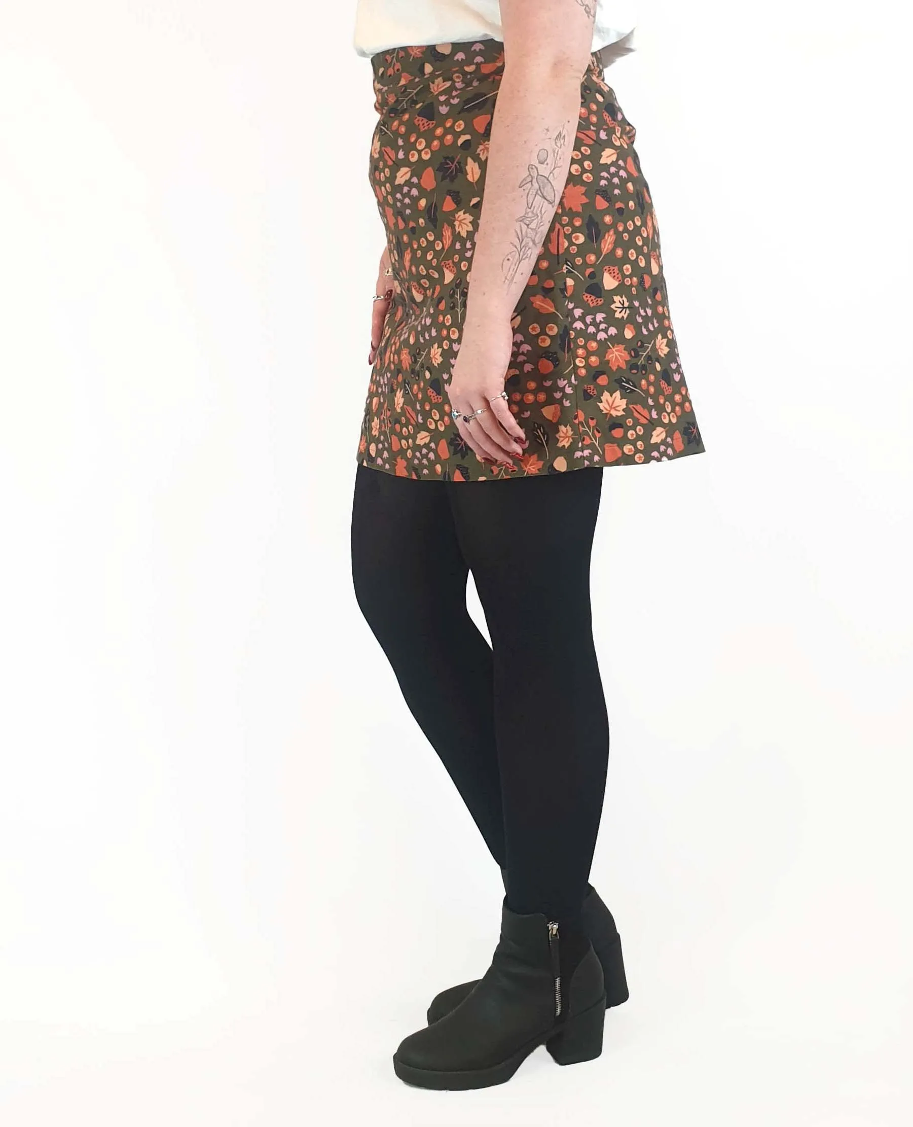 Princess Highway autumnal print skirt size 12