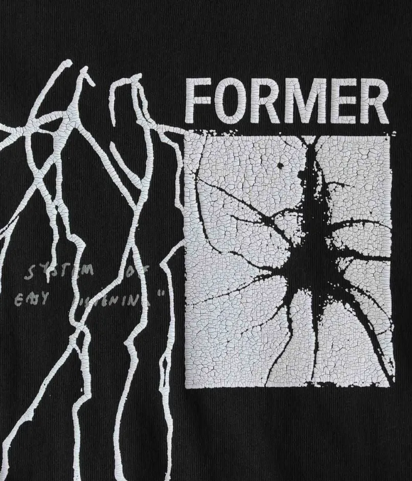 SCRAWL T-SHIRT - BLACK