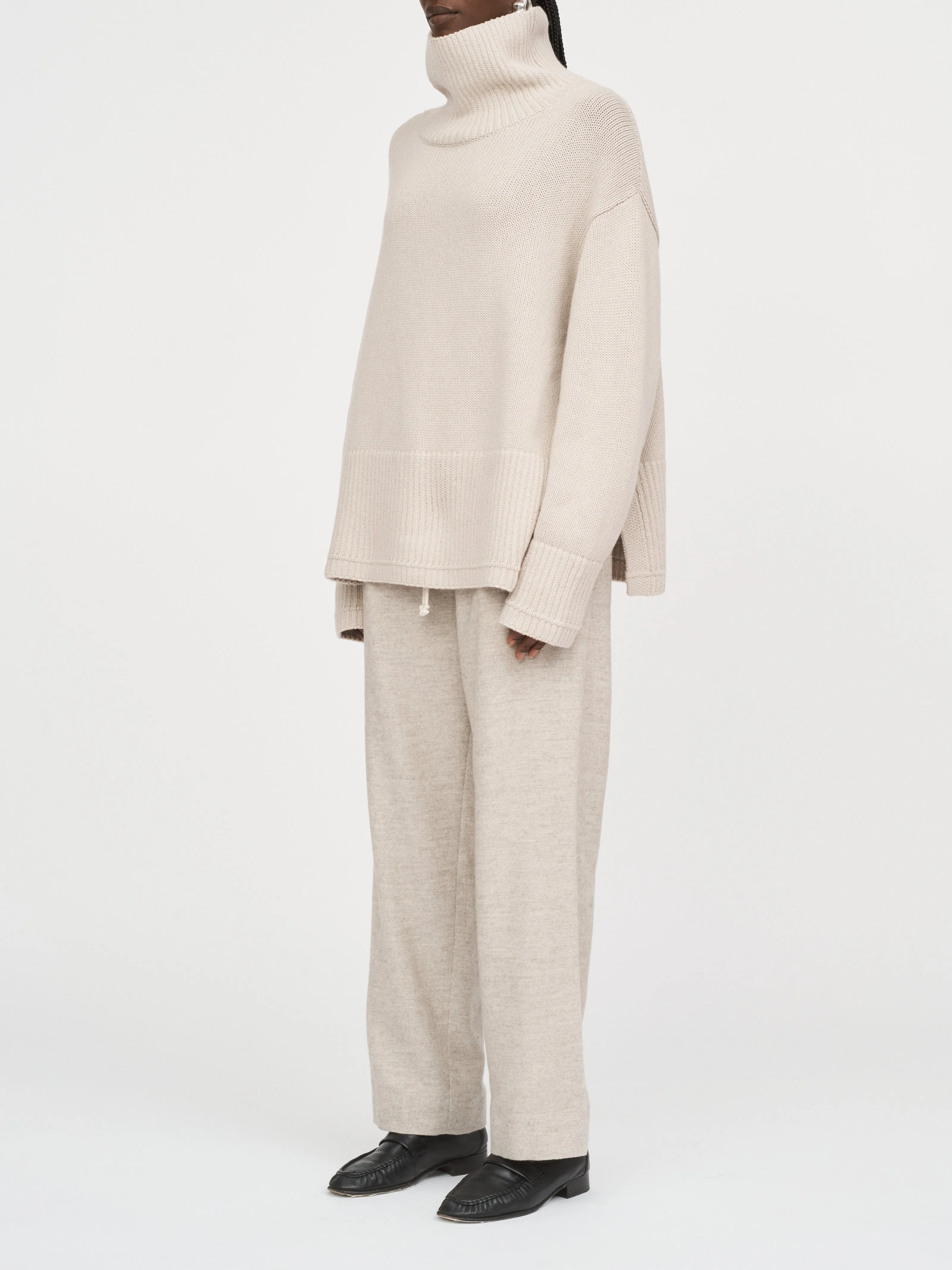 Swing Mock Neck in Crema