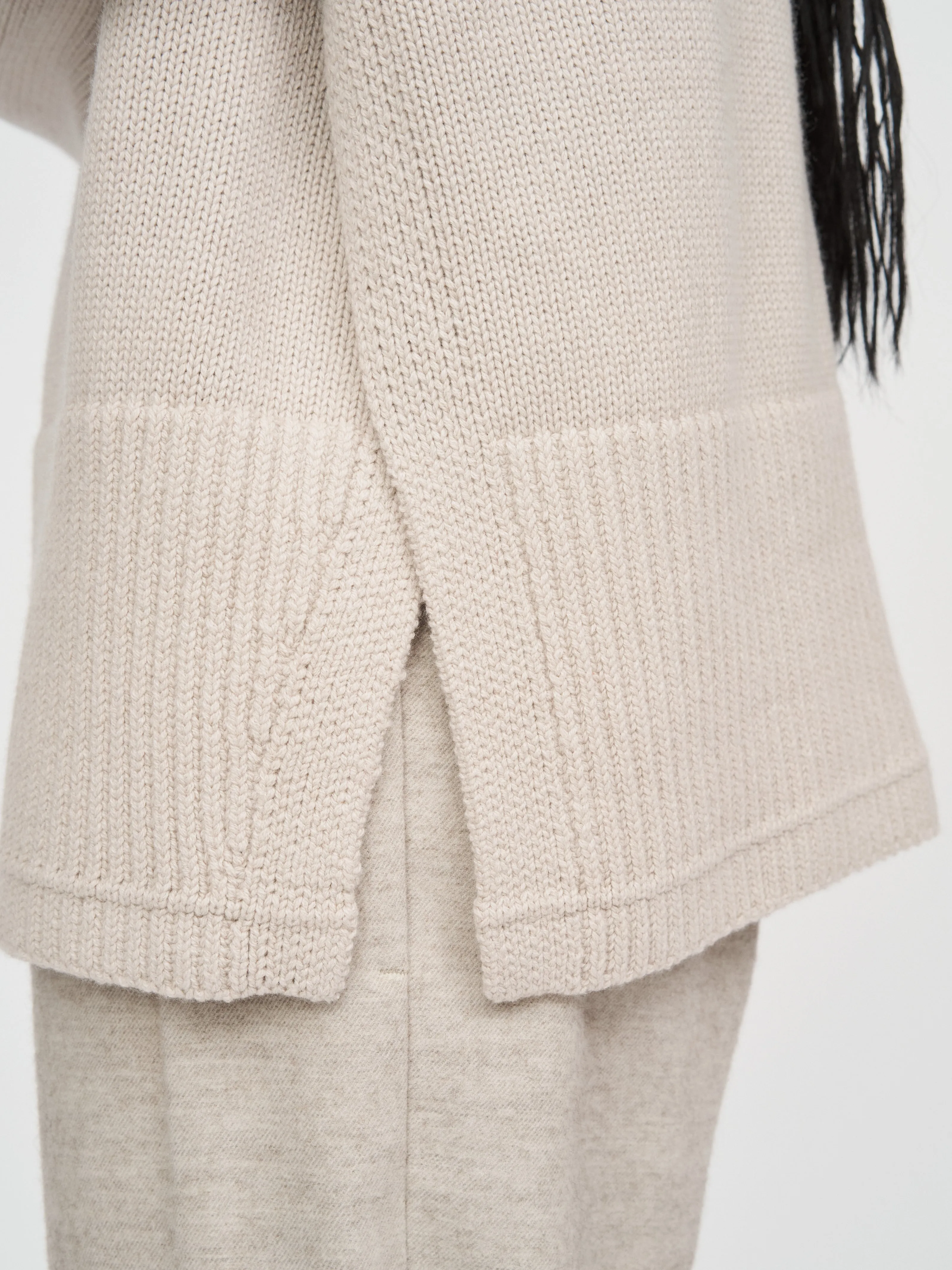 Swing Mock Neck in Crema
