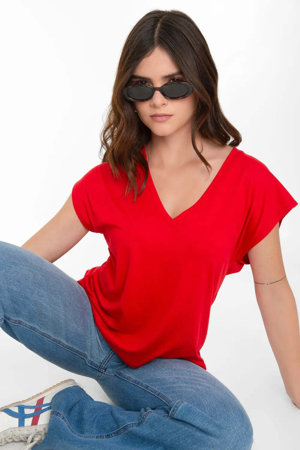 Top oversized cuello v manga corta