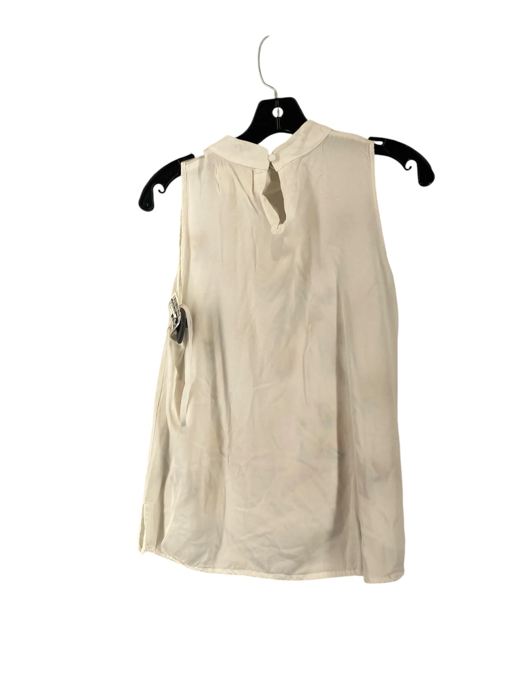 Top Sleeveless By Savanna Jane In White, Size: M