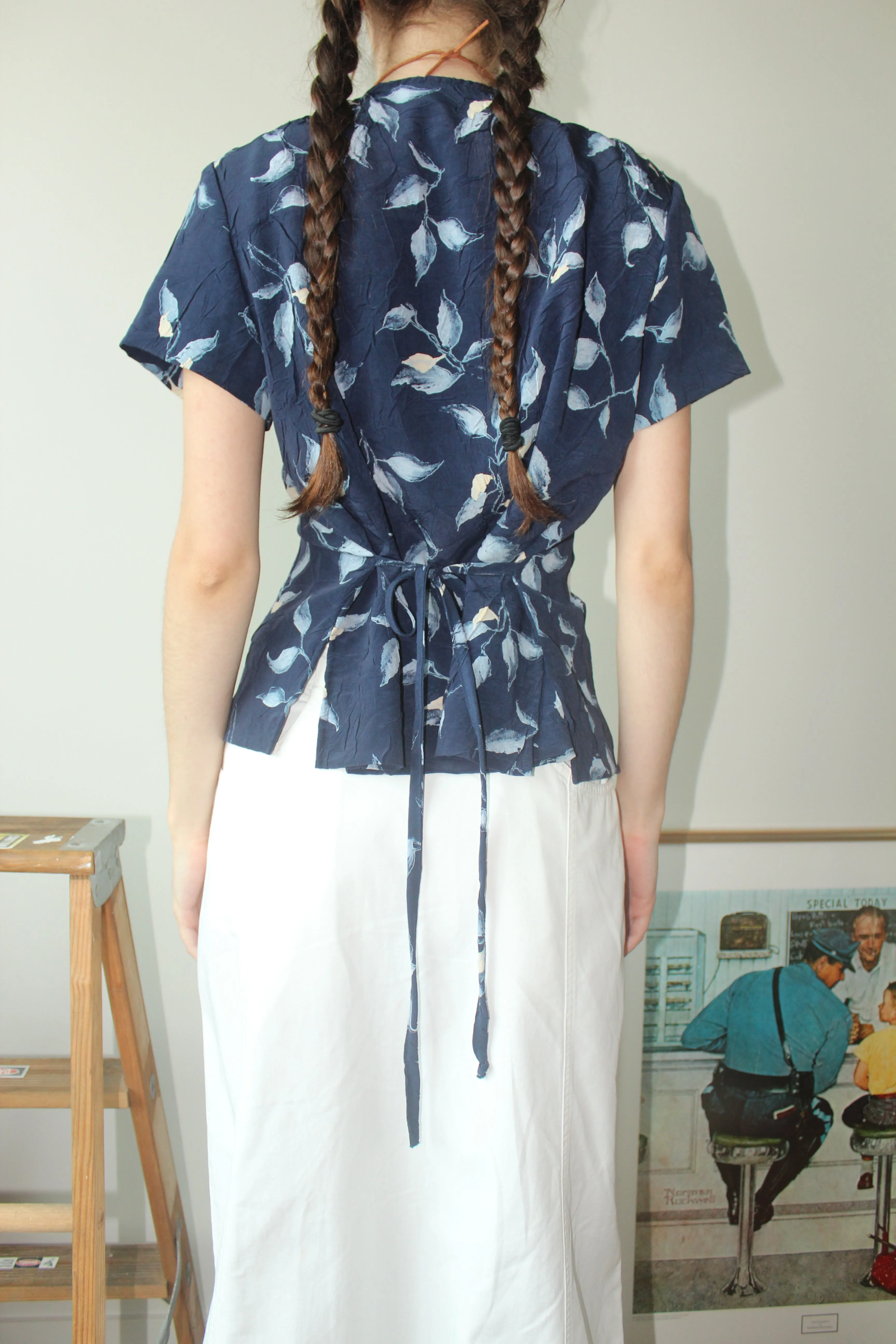 Vintage 90s Tie Back Floral Short Sleeve (S)