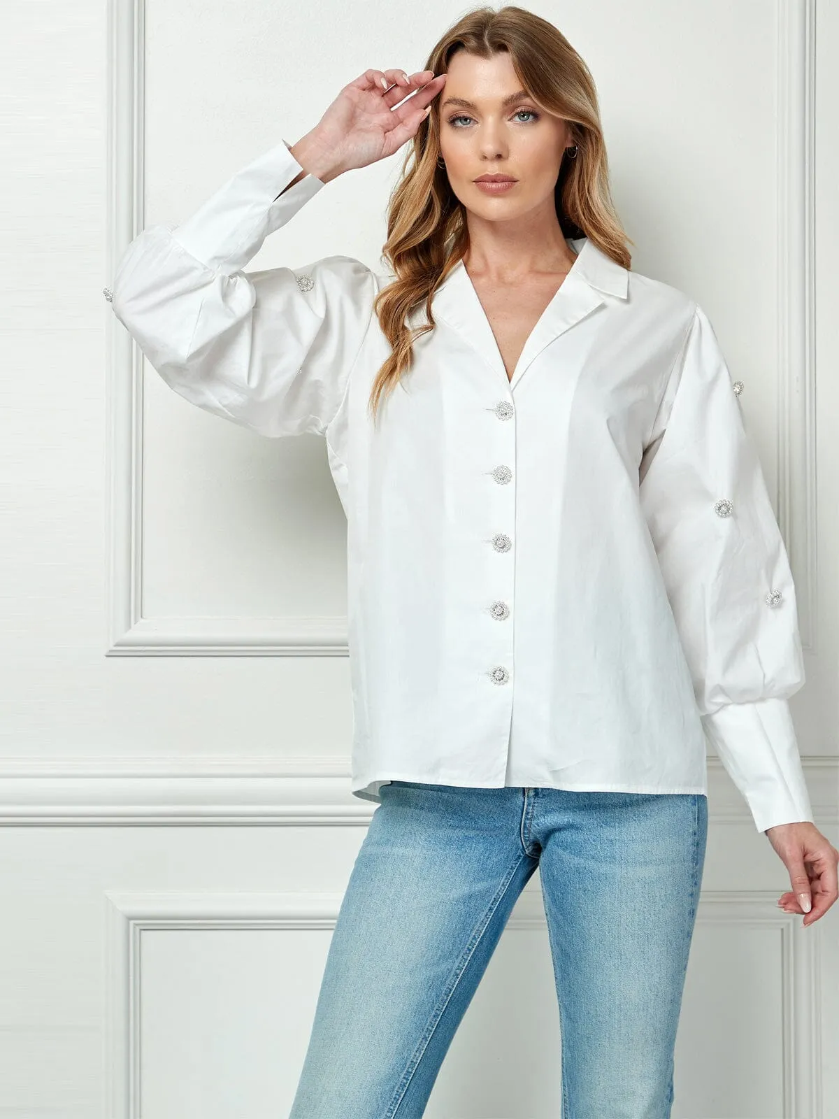 WOMEN'S LONG SLEEVE BUTTON CLOSURE FLOWER DETAILED BLOUSE TOP
