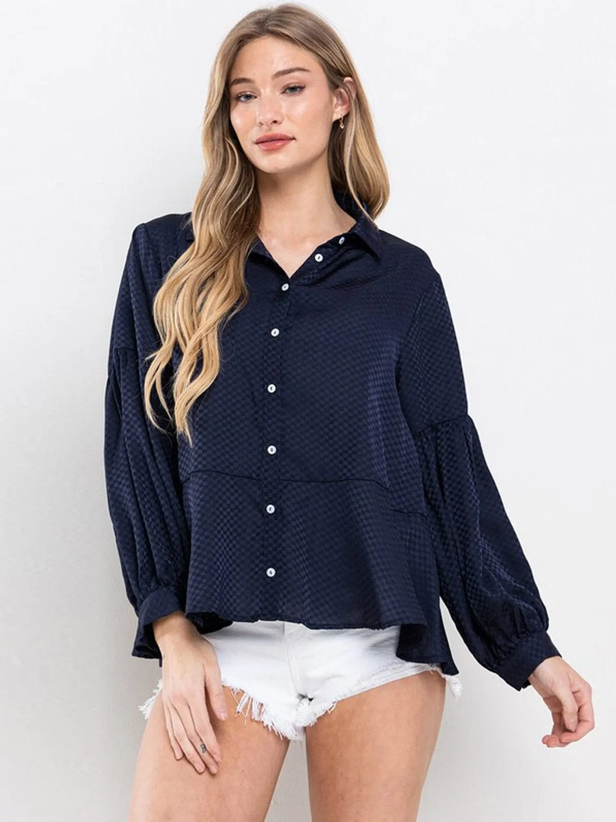 WOMEN'S LONG SLEEVE BUTTON UP DETAILED TIERED BLOUSE TOP
