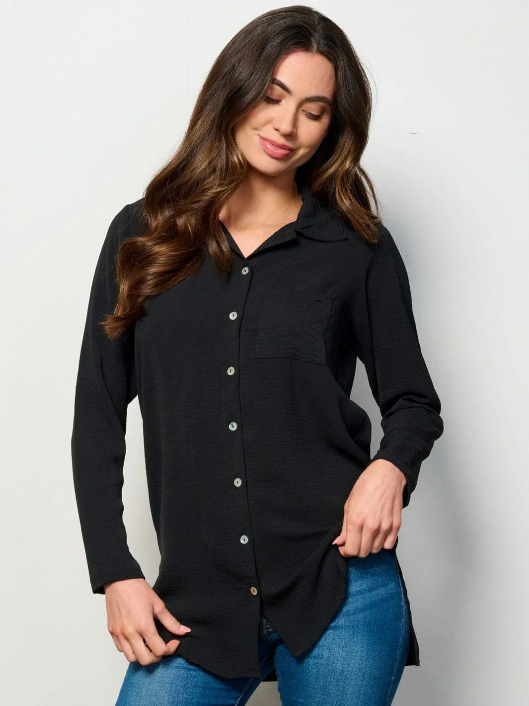 WOMEN'S LONG SLEEVE BUTTON UP FRONT POCKET BLOUSE TOP