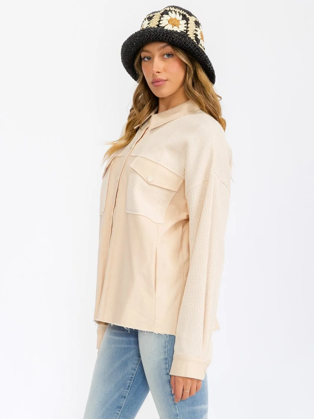 WOMEN'S LONG SLEEVE BUTTON UP FRONT POCKETS CONTRAST DENIM TOP