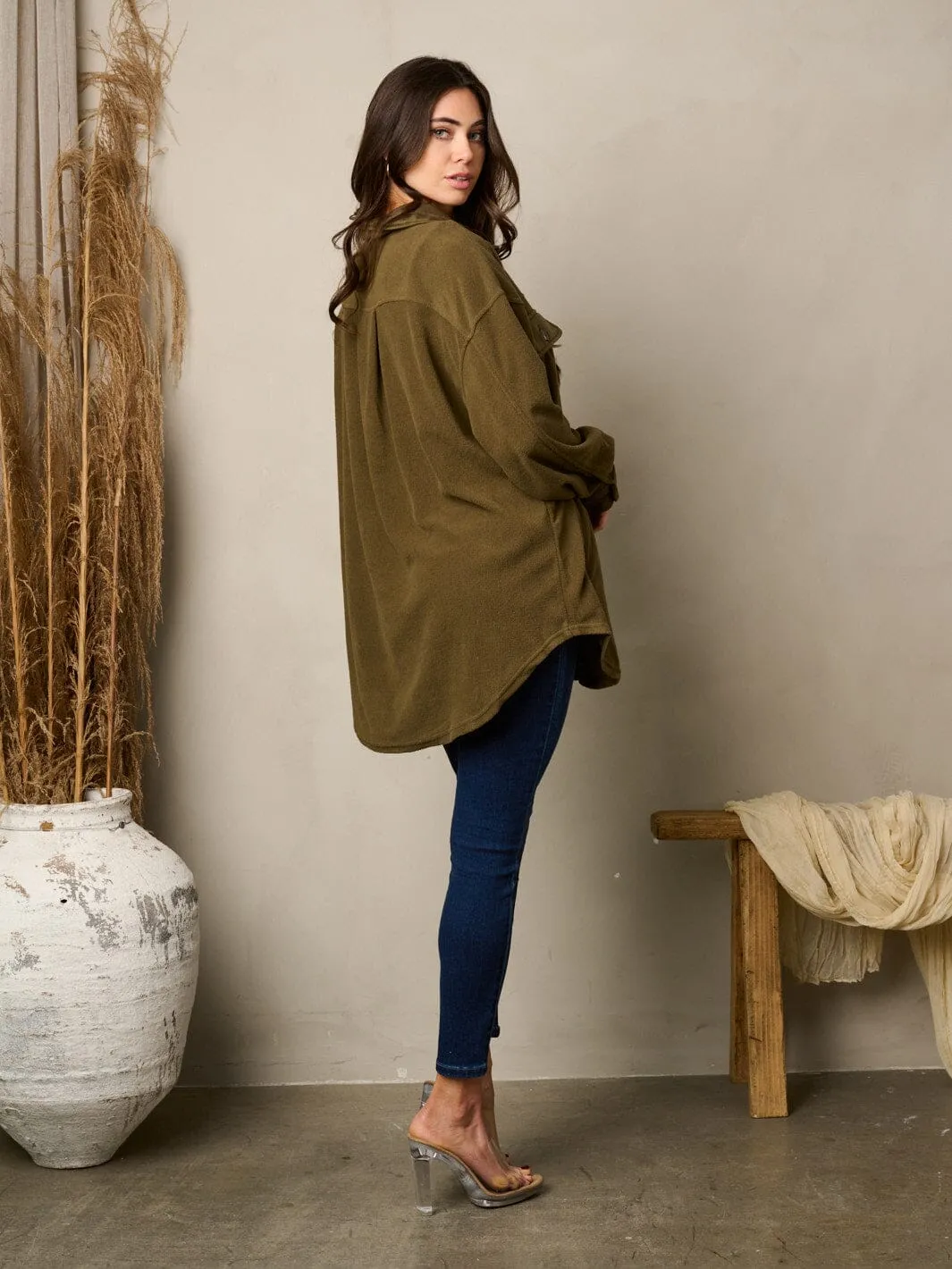 WOMEN'S LONG SLEEVE BUTTON UP OVERSIZED TOP