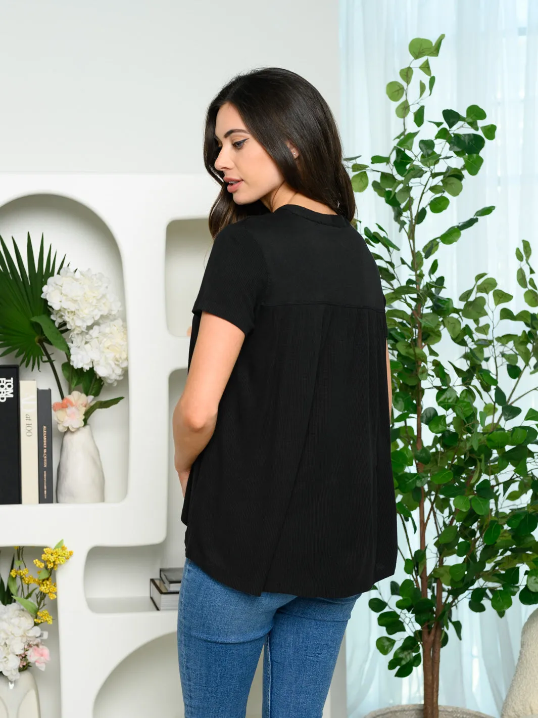 WOMEN'S SHORT SLEEVE V-NECK BUTTON UP TUNIC TOP